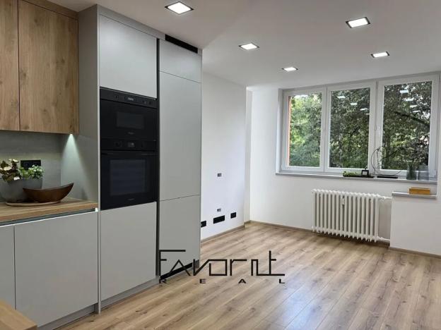 Prodej bytu 3+kk, Ostrava, Sokolovská, 59 m2