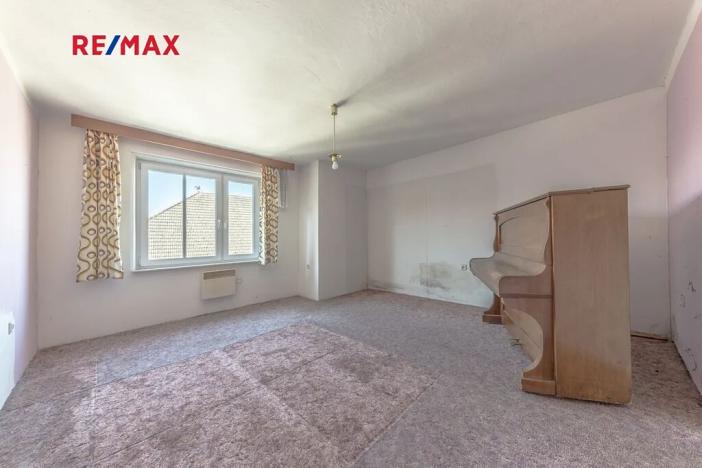 Prodej rodinného domu, Lomnice nad Lužnicí, Tyršova, 315 m2