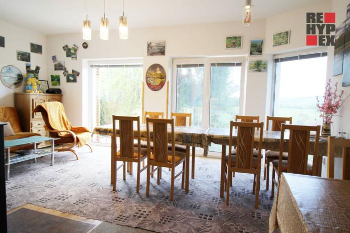 Prodej rodinného domu, Karlovice, 204 m2