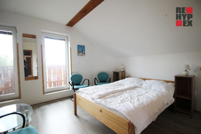 Prodej rodinného domu, Karlovice, 204 m2