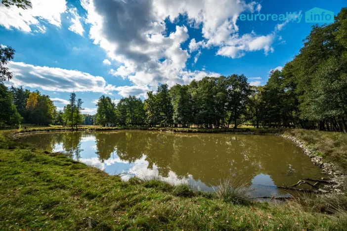 Prodej komerčního pozemku, Cheb, 86573 m2