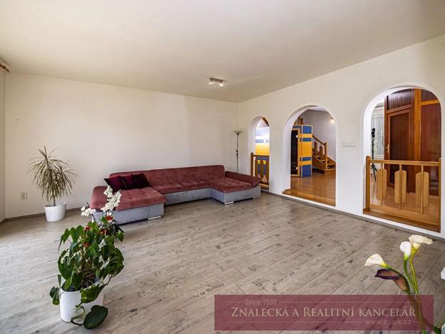 Prodej rodinného domu, Losiná, 250 m2