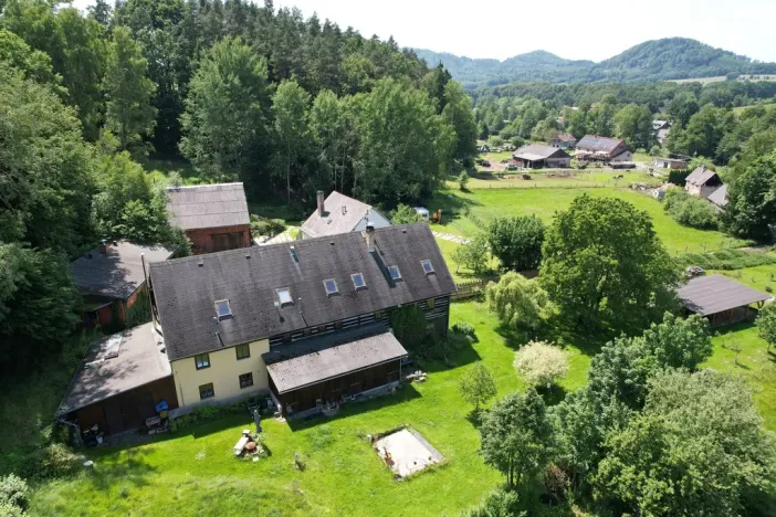Prodej rodinného domu, Cvikov - Lindava, 380 m2
