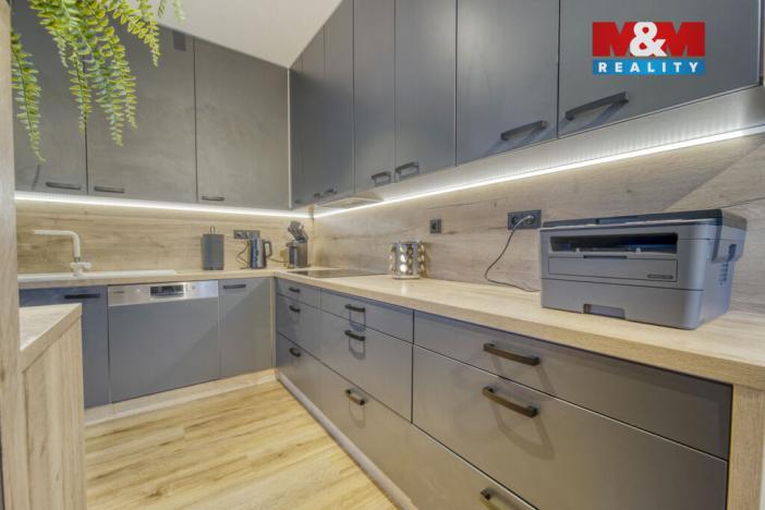 Prodej bytu 3+kk, Vochov, 70 m2