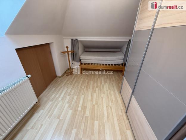Pronájem bytu 2+kk, Praha - Štěrboholy, Pod valem, 54 m2