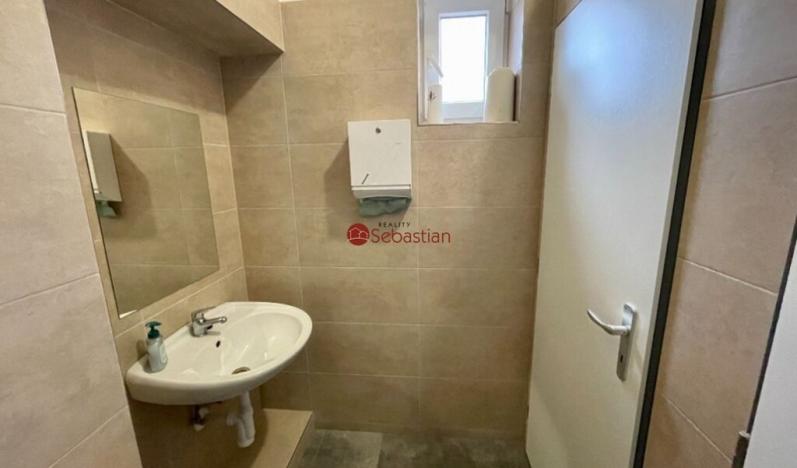 Pronájem skladu, Jičín - Valdické Předměstí, Dělnická, 178 m2