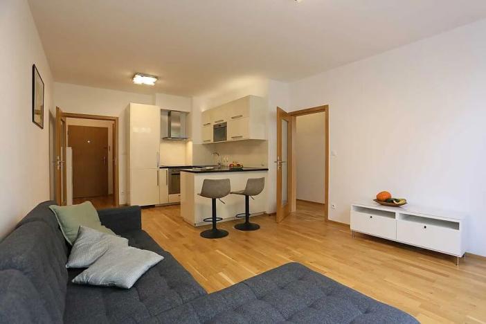 Pronájem bytu 3+kk, Praha - Veleslavín, Pod dvorem, 70 m2