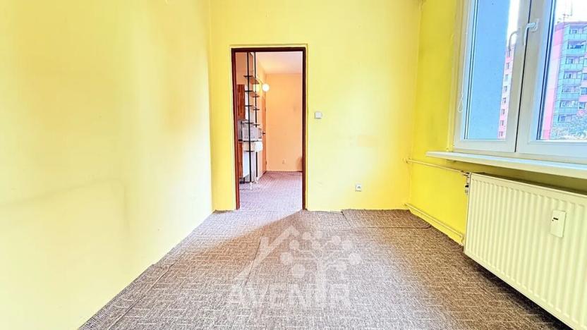 Prodej bytu 3+1, Hostinné, Sídliště, 68 m2