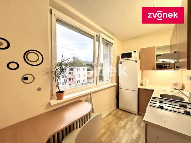 Pronájem bytu 1+1, Zlín - Příluky, Zborovská, 31 m2