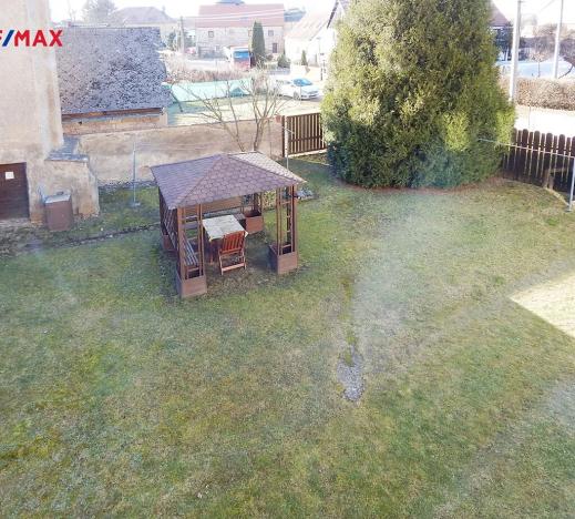 Prodej rodinného domu, Hořesedly, 200 m2