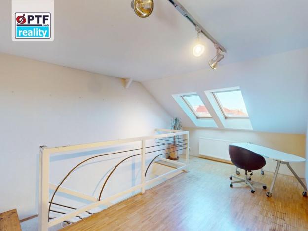 Pronájem bytu 4+1, Plzeň, Plzenecká, 175 m2