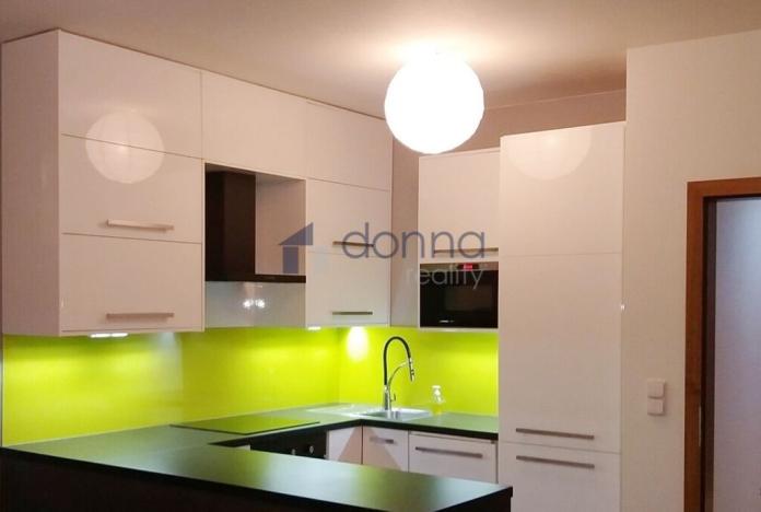 Pronájem bytu 3+kk, Praha, Sazovická, 82 m2