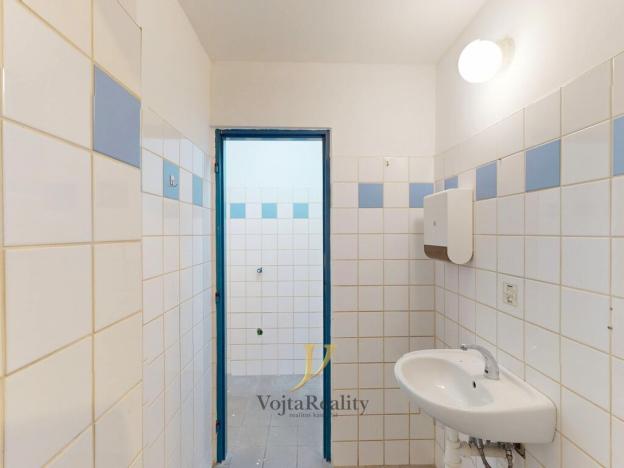 Pronájem obchodního prostoru, Šumperk, Gen. Svobody, 127 m2