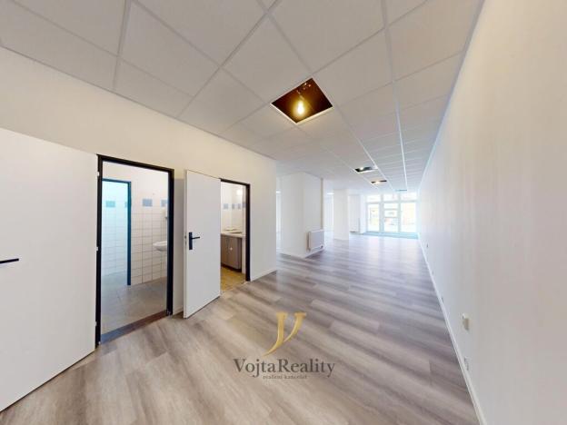 Pronájem obchodního prostoru, Šumperk, Gen. Svobody, 127 m2