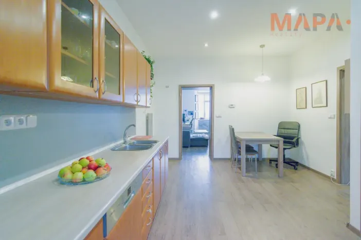 Prodej bytu 2+1, Chomutov, Smetanova, 76 m2