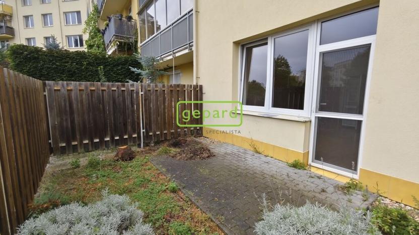 Pronájem bytu 1+kk, Brno, Hrázka, 39 m2