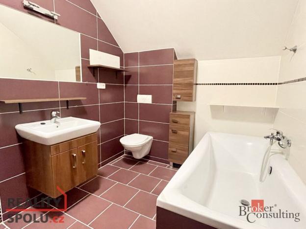 Prodej bytu 2+kk, Ostrava - Přívoz, Špálova, 73 m2