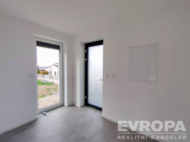 Prodej rodinného domu, Červené Pečky, Hrabáňova, 202 m2