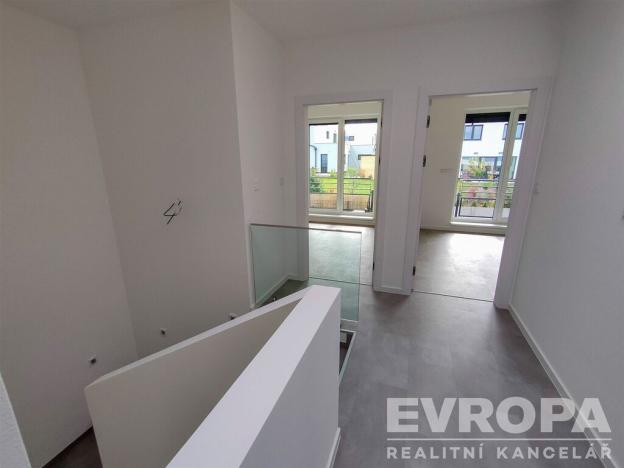 Prodej rodinného domu, Červené Pečky, Hrabáňova, 202 m2