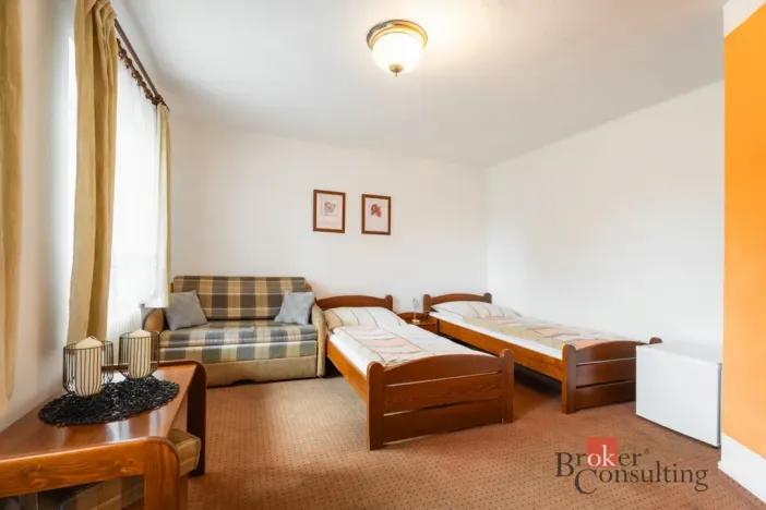 Prodej ubytování, Hodslavice, 275 m2