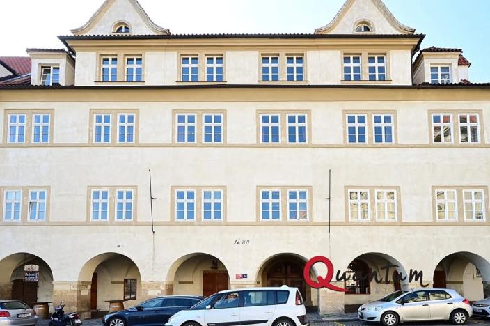 Pronájem kanceláře, Praha - Hradčany, Loretánské náměstí, 26 m2