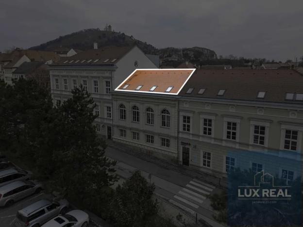 Prodej atypického bytu, Mikulov, Komenského, 164 m2
