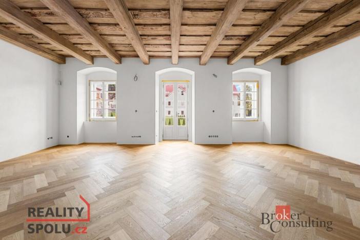 Prodej bytu 1+kk, Jince, Slavíkova, 72 m2