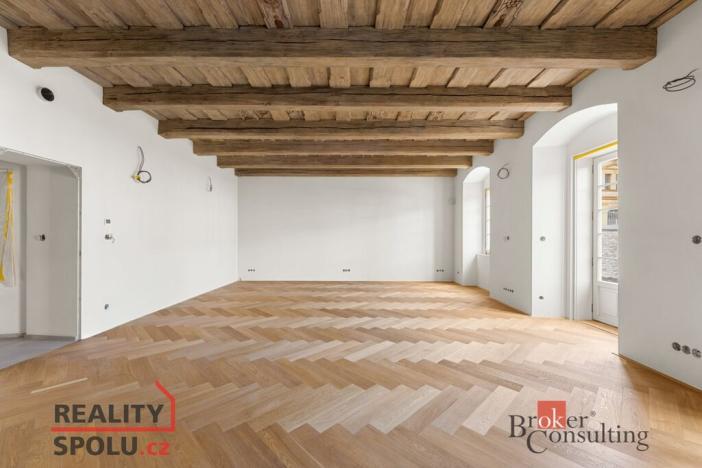 Prodej bytu 1+kk, Jince, Slavíkova, 72 m2