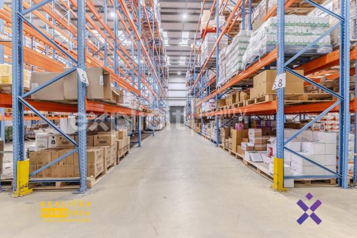 Prodej skladu, Zlín - Malenovice, třída 3. května, 3394 m2