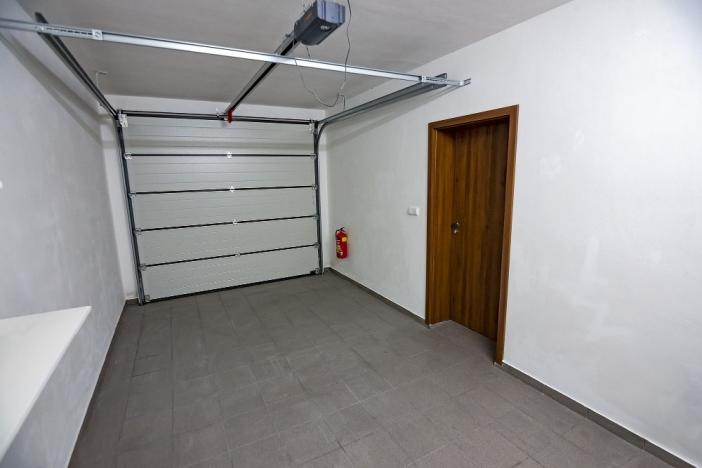 Pronájem bytu 4+kk, Šestajovice, Šeříková, 155 m2