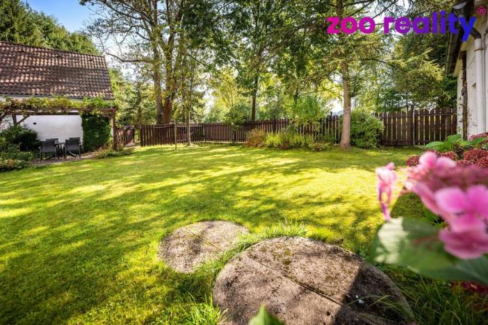 Prodej rodinného domu, Sviny, 234 m2