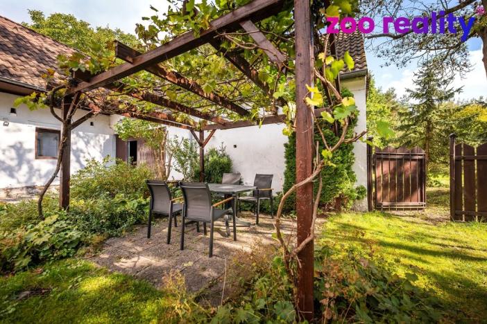 Prodej rodinného domu, Sviny, 234 m2