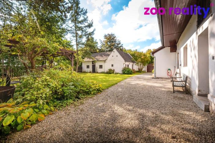 Prodej rodinného domu, Sviny, 234 m2