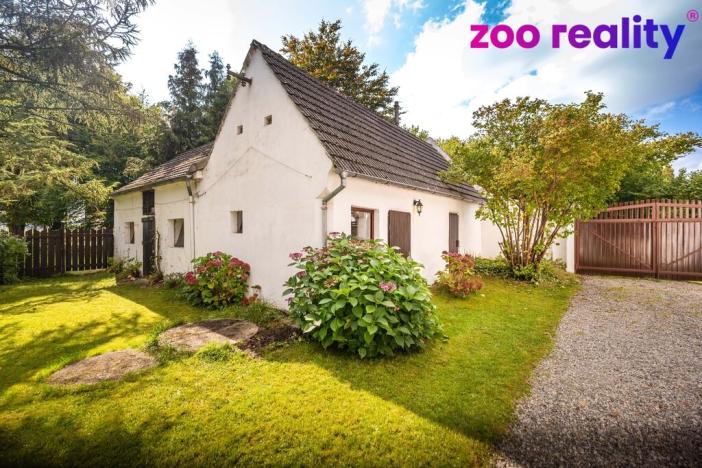 Prodej rodinného domu, Sviny, 234 m2