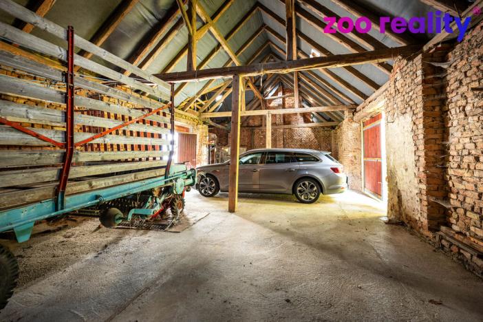 Prodej rodinného domu, Sviny, 234 m2