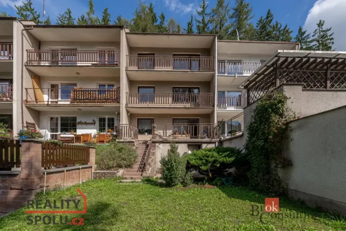 Prodej rodinného domu, Úpice, Nová Závoď, 201 m2