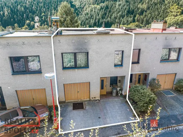 Prodej rodinného domu, Úpice, Nová Závoď, 201 m2