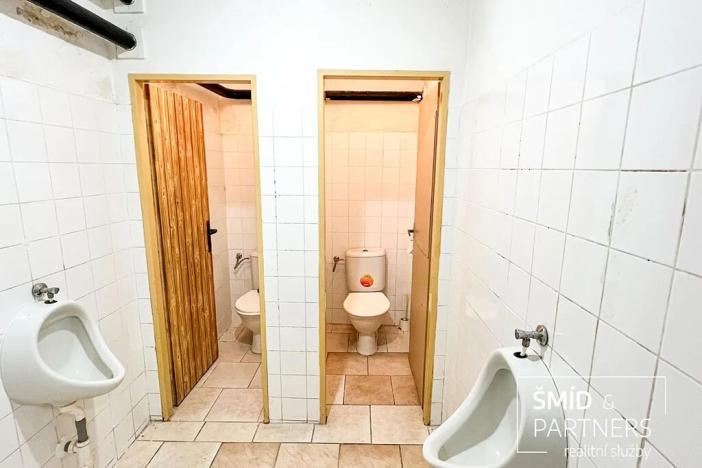 Pronájem komerční nemovitosti, Kolín, Husovo náměstí, 300 m2