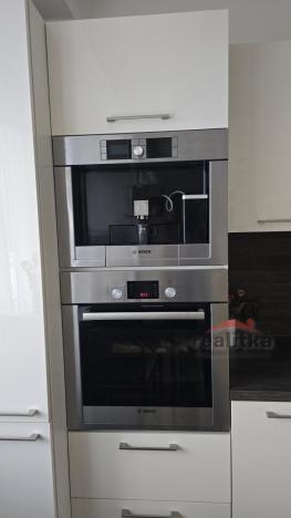 Prodej bytu 3+1, Opava, Edvarda Beneše, 70 m2