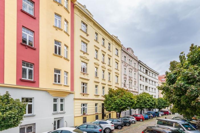 Prodej bytu 3+kk, Praha - Vršovice, Oblouková, 47 m2