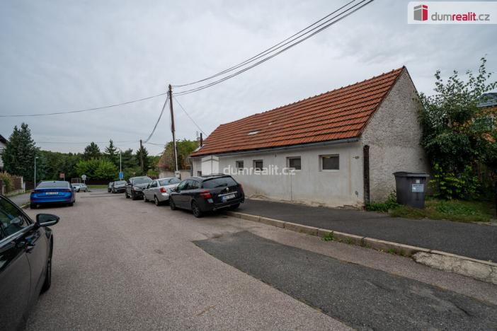 Prodej komerčního pozemku, Praha - Háje, Mirošovská, 665 m2