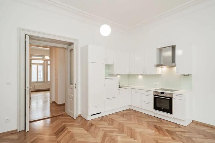 Pronájem bytu 2+kk, Praha - Vinohrady, Balbínova, 60 m2