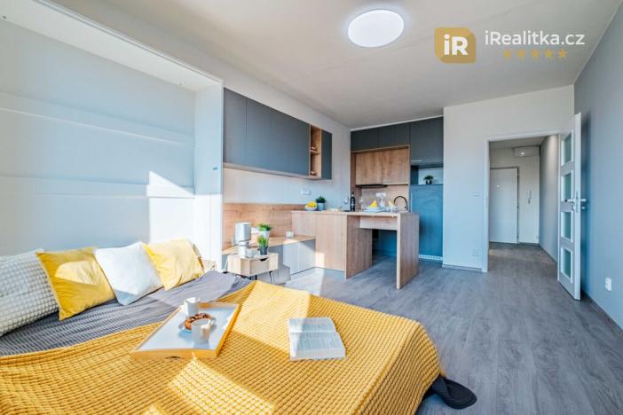 Prodej bytu 1+kk, Hradec Králové - Nový Hradec Králové, Brožíkova, 29 m2