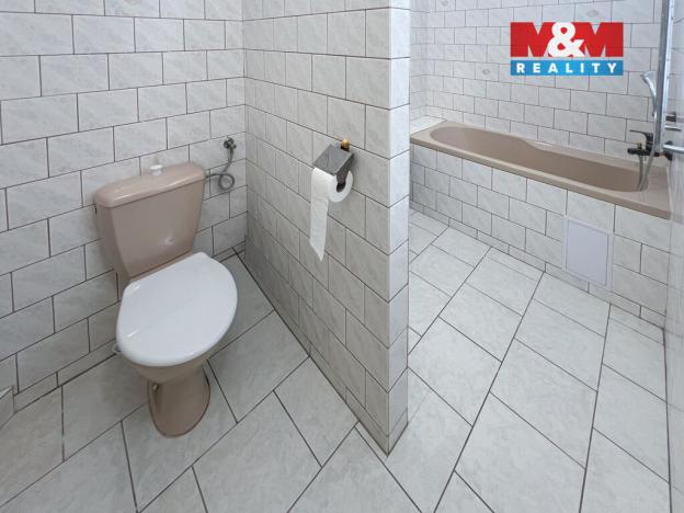 Prodej rodinného domu, Čachrov - Jesení, 230 m2