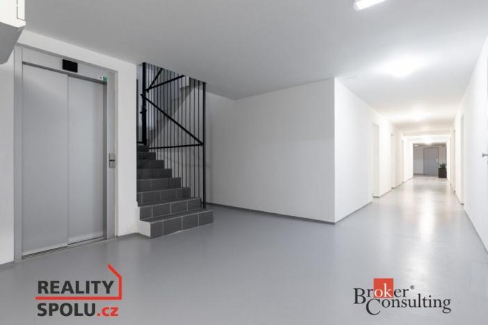 Pronájem bytu 1+kk, Bruntál, Příčná, 20 m2