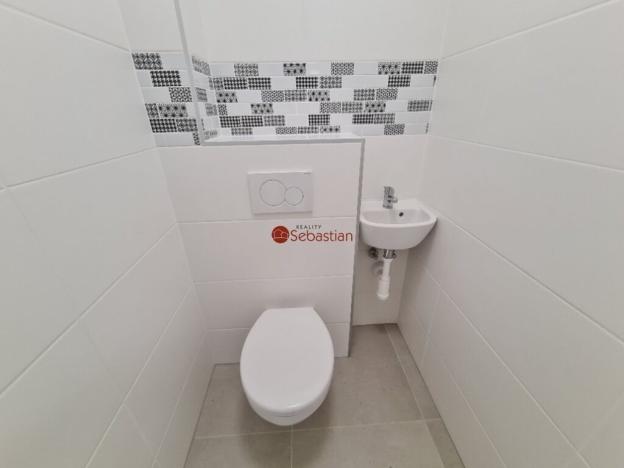 Pronájem bytu 3+1, Teplice - Trnovany, Antonína Sochora, 99 m2