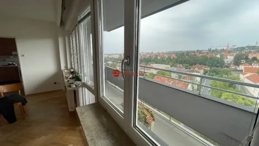 Pronájem bytu 3+1, Praha - Dejvice, Evropská, 100 m2