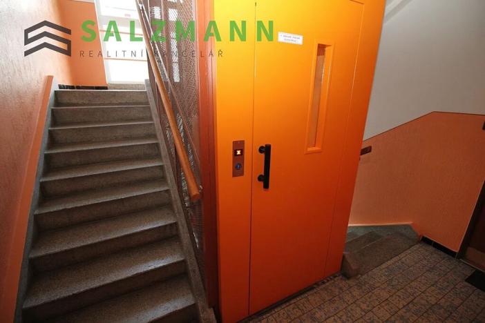 Pronájem bytu 3+1, Plzeň, Revoluční, 82 m2