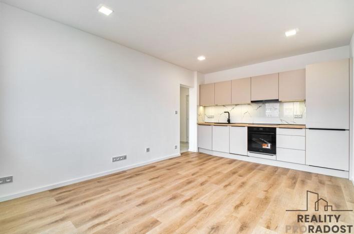 Prodej bytu 2+kk, Ostrava - Poruba, Vietnamská, 38 m2