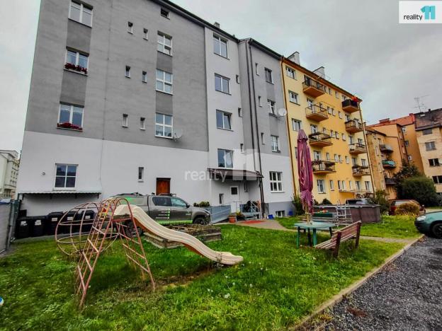 Prodej bytu 2+1, Cheb, Májová, 80 m2